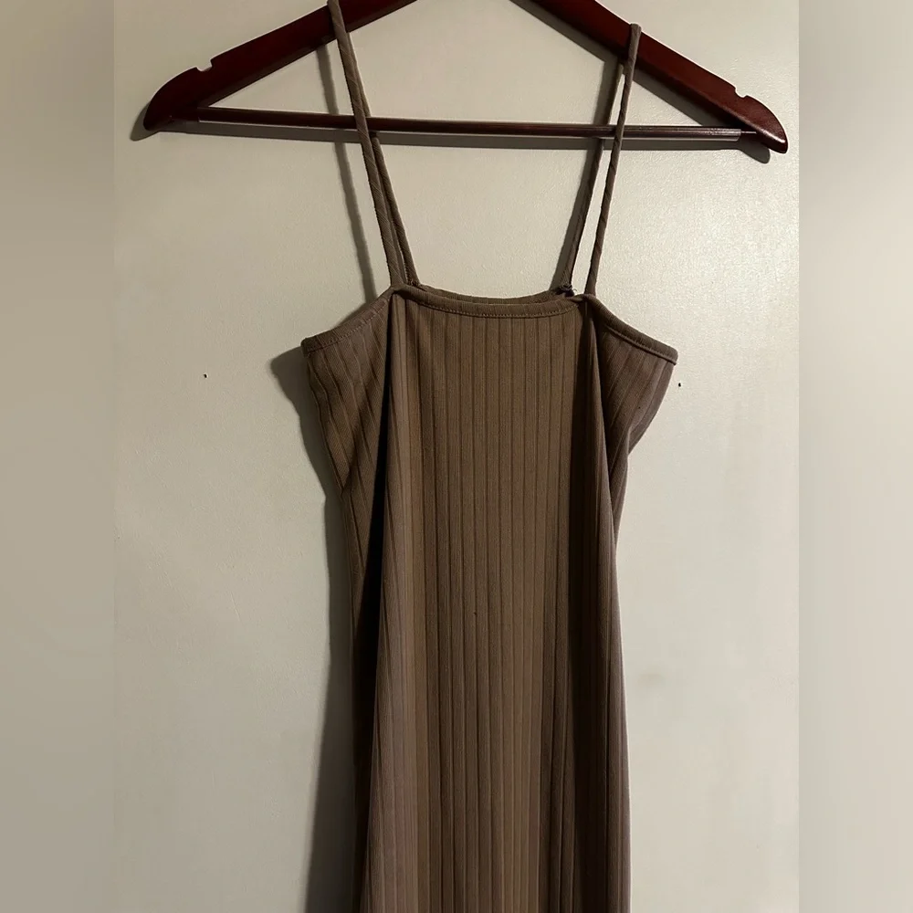 BUCKETLIST - Ribbed Midi - Picture 3 of 8